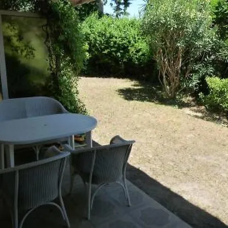 Gisela Apartment *